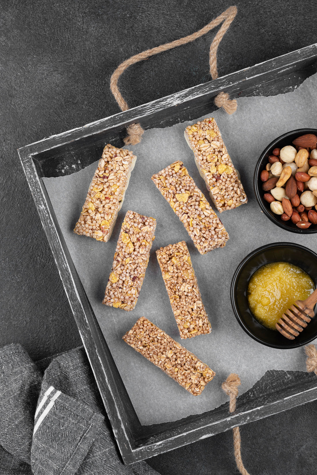 top-view no-bake manuka honey oat bars